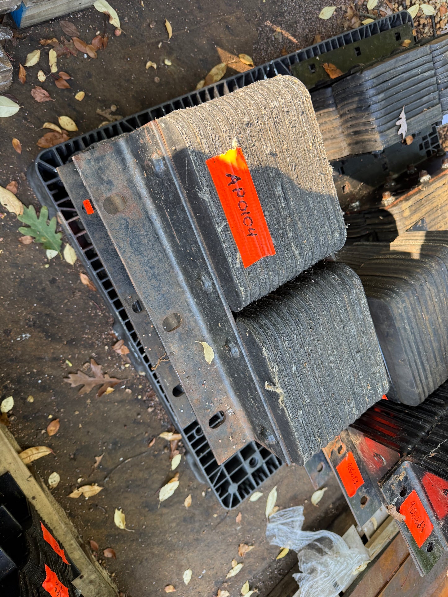 AP0104 - Laminated Vertical Bumper