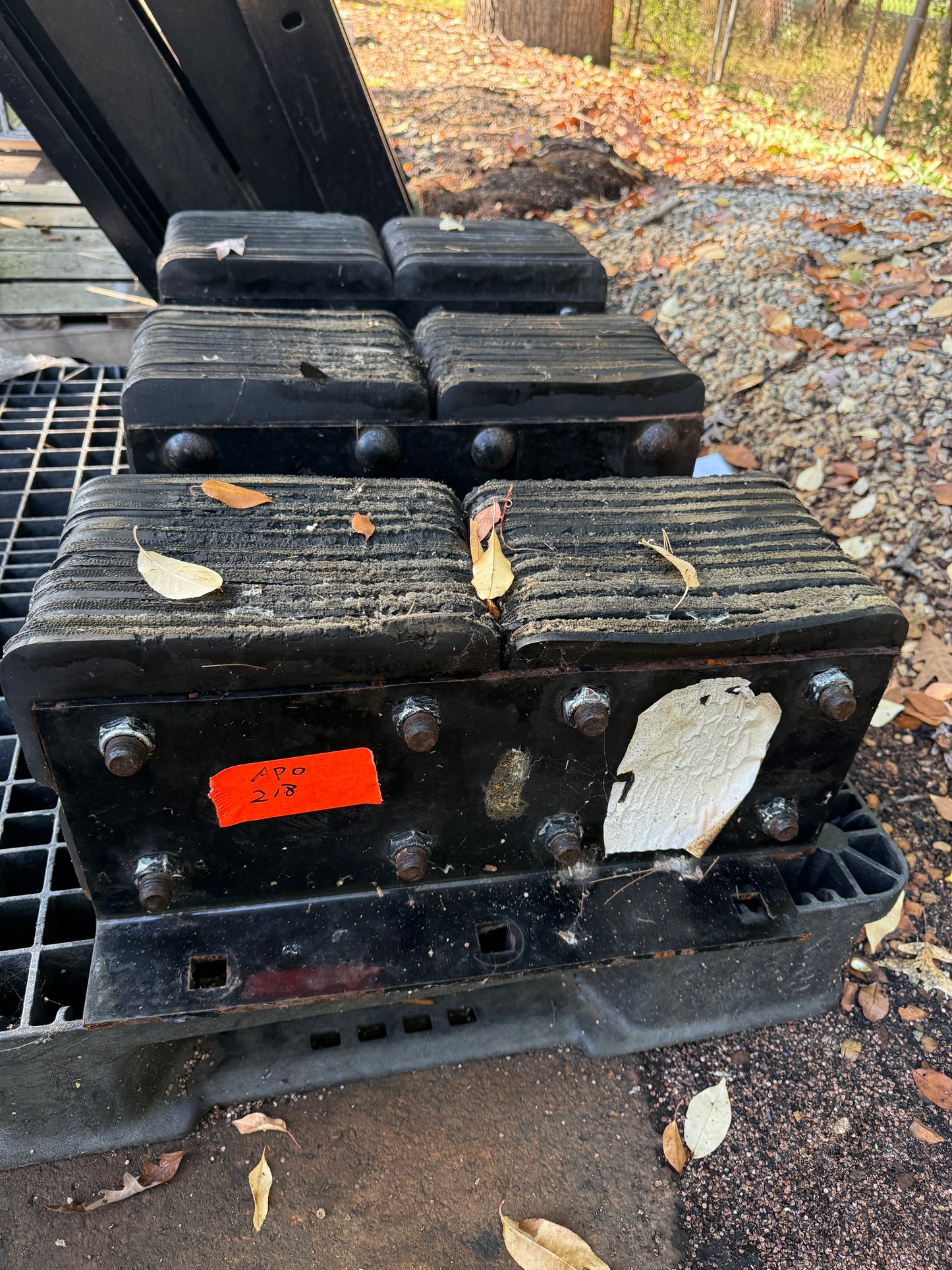 AP0218 - Laminated Vertical Bumper