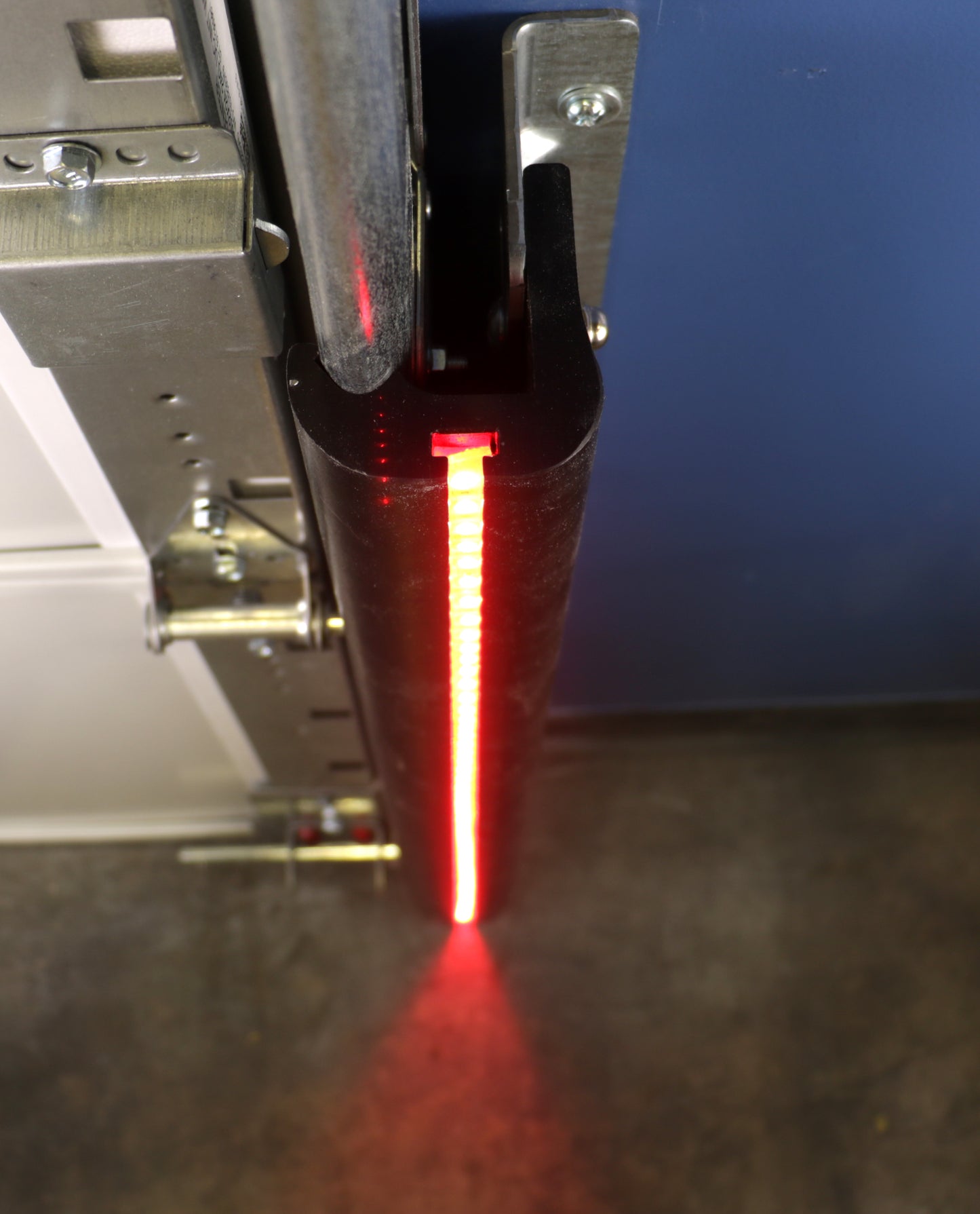 Aerial Safety Light - APS Resource/Serco